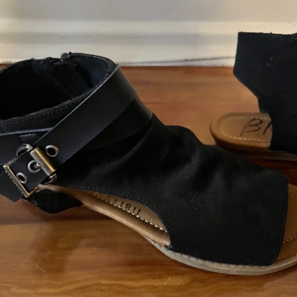 Blowfish Malibu Women's Balla Core Wedge Sandal-Black, Size 8 - Picture 4 of 8